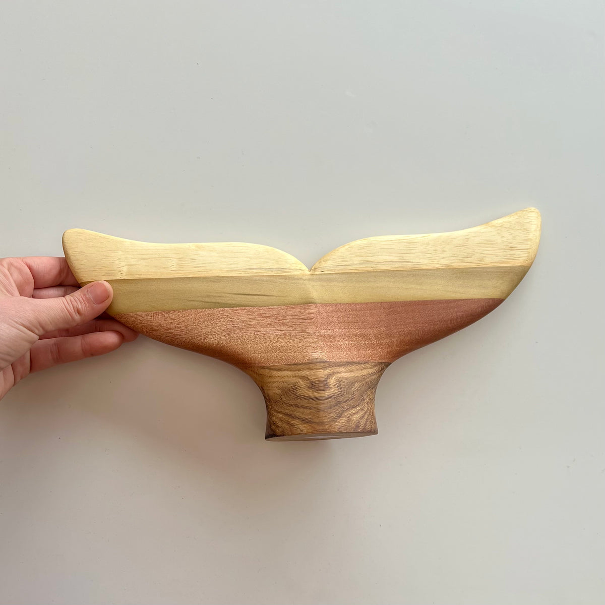 Escultura Cola Ballena Madera