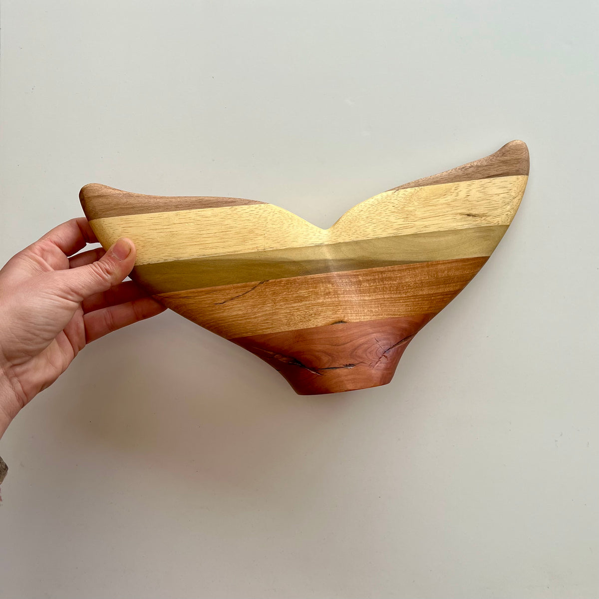 Escultura Cola Ballena Madera